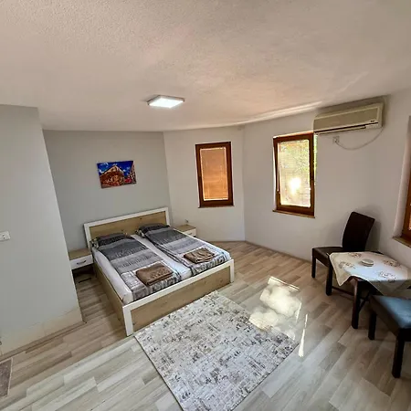 And Lounge Connect- Chair Skopje