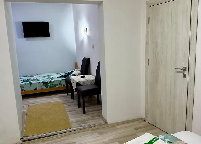 And Lounge Connect- Chair * Skopje